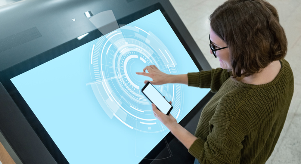 Interactive Displays: Engaging Your Customers Like Never Before